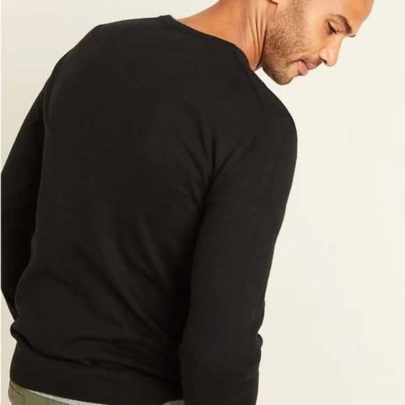 Old Navy Soft Cotton V-Neck Sweater for Men - Picture 3 of 3